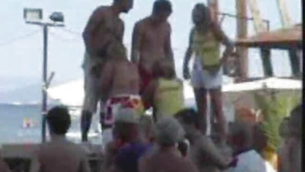 Шулуун гэдсээр бэлгийн хавьталд дуртай янхан нь задгай зууханд нэвтэрч байна